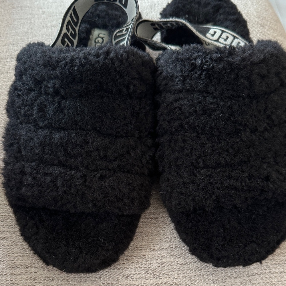 UGG Black Fuzzy Slides